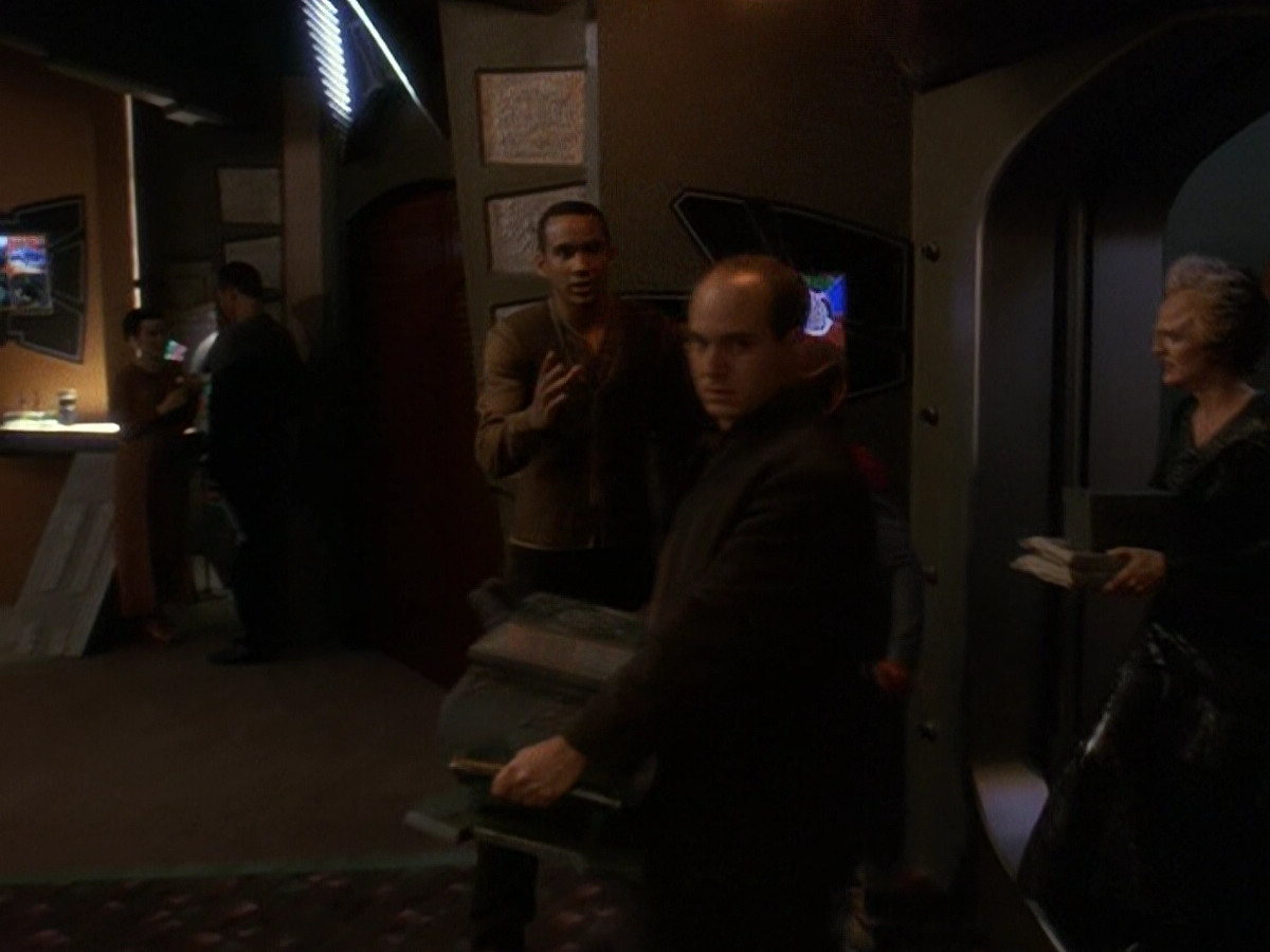 extant_StarTrek_DS9_5x25-InTheCards_01227.jpg