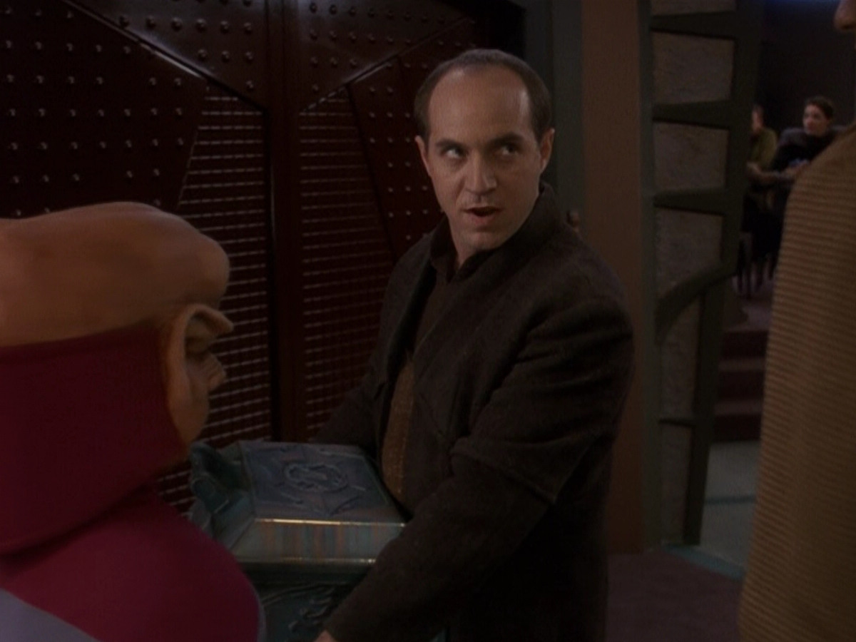 extant_StarTrek_DS9_5x25-InTheCards_01262.jpg