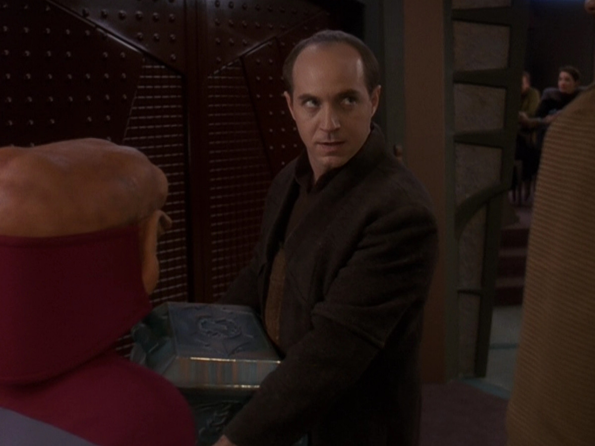 extant_StarTrek_DS9_5x25-InTheCards_01263.jpg