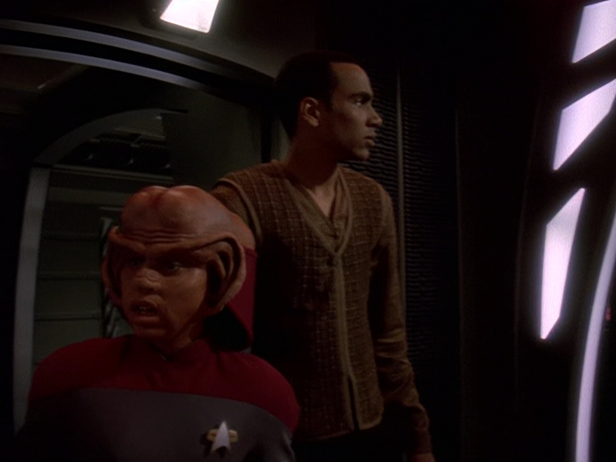 extant_StarTrek_DS9_5x25-InTheCards_01422.jpg