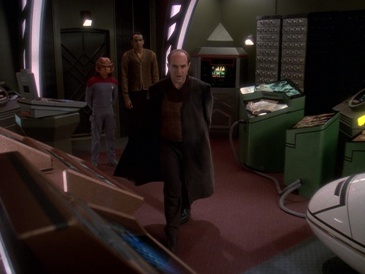 extant_StarTrek_DS9_5x25-InTheCards_01461.jpg