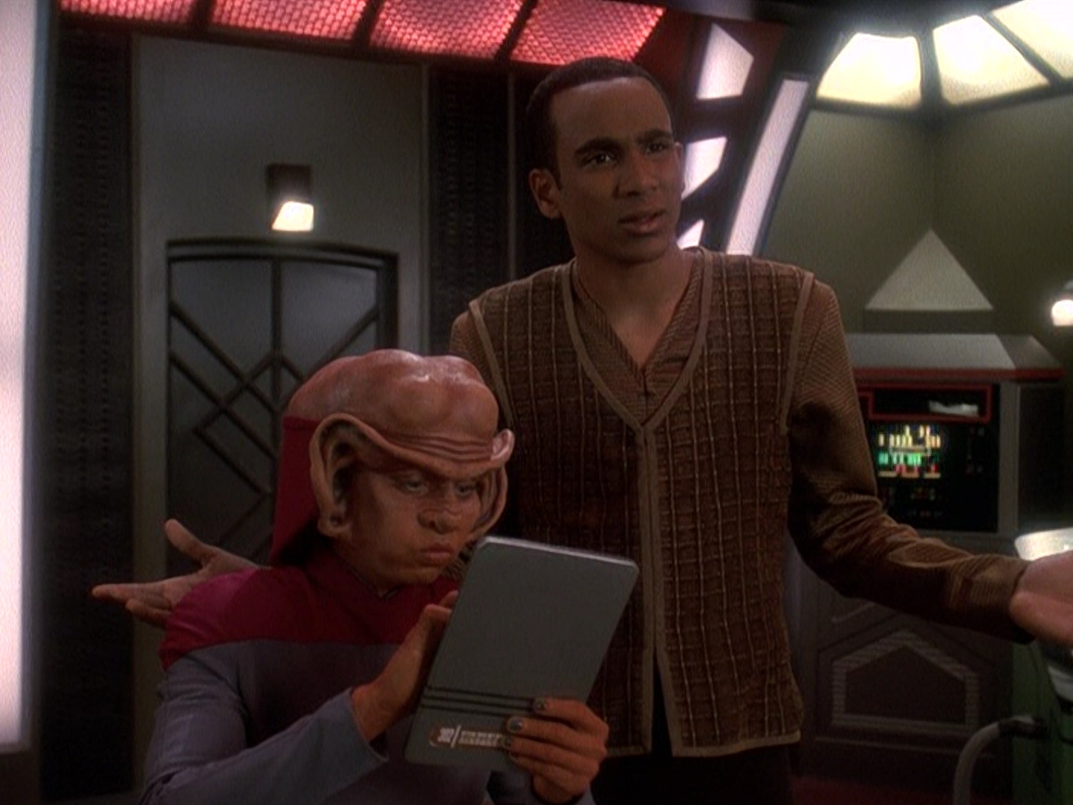 extant_StarTrek_DS9_5x25-InTheCards_01517.jpg