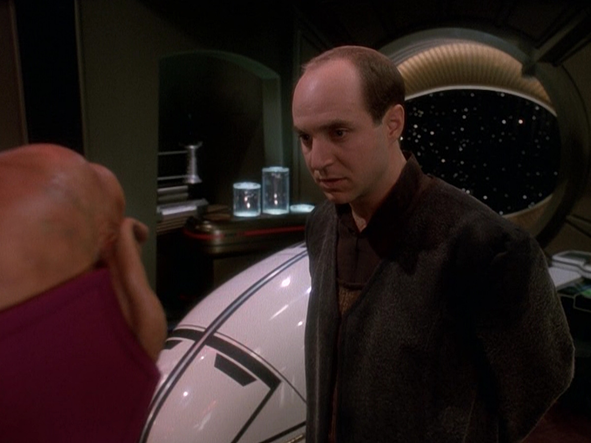 extant_StarTrek_DS9_5x25-InTheCards_01580.jpg