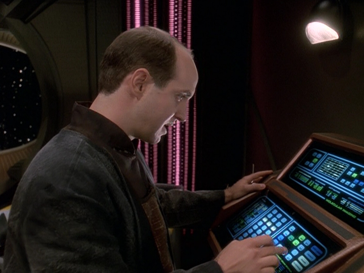 extant_StarTrek_DS9_5x25-InTheCards_01604.jpg