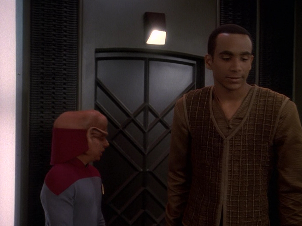extant_StarTrek_DS9_5x25-InTheCards_01868.jpg