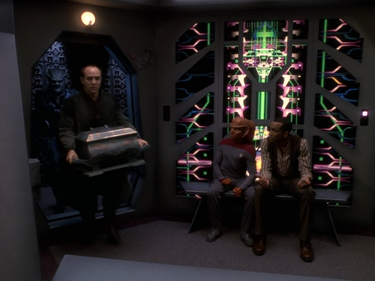 extant_StarTrek_DS9_5x25-InTheCards_03401.jpg