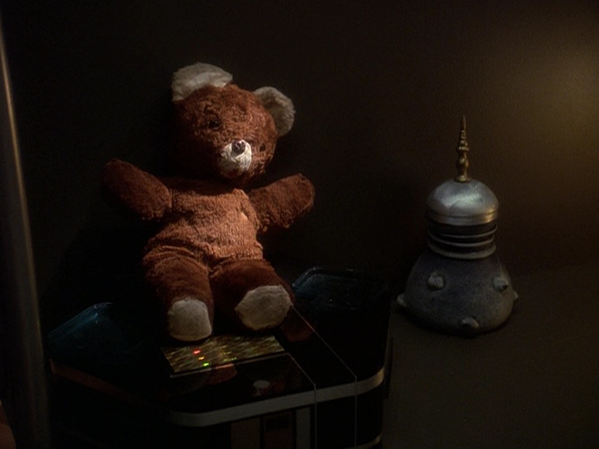 extant_StarTrek_DS9_5x25-InTheCards_03701.jpg