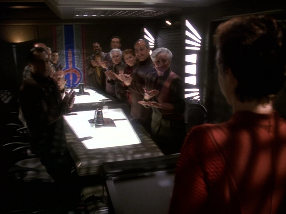 extant_StarTrek_DS9_5x25-InTheCards_03713.jpg
