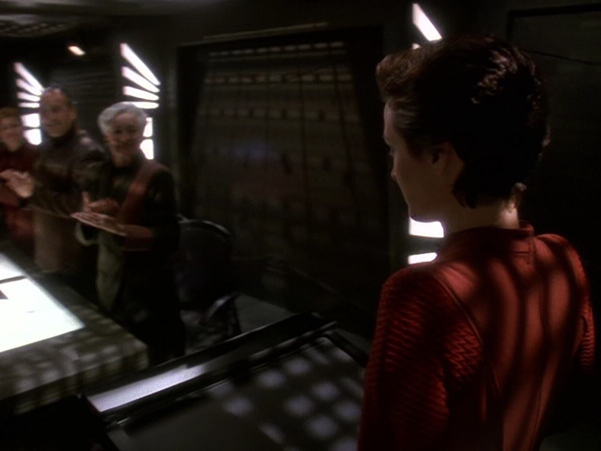 extant_StarTrek_DS9_5x25-InTheCards_03715.jpg