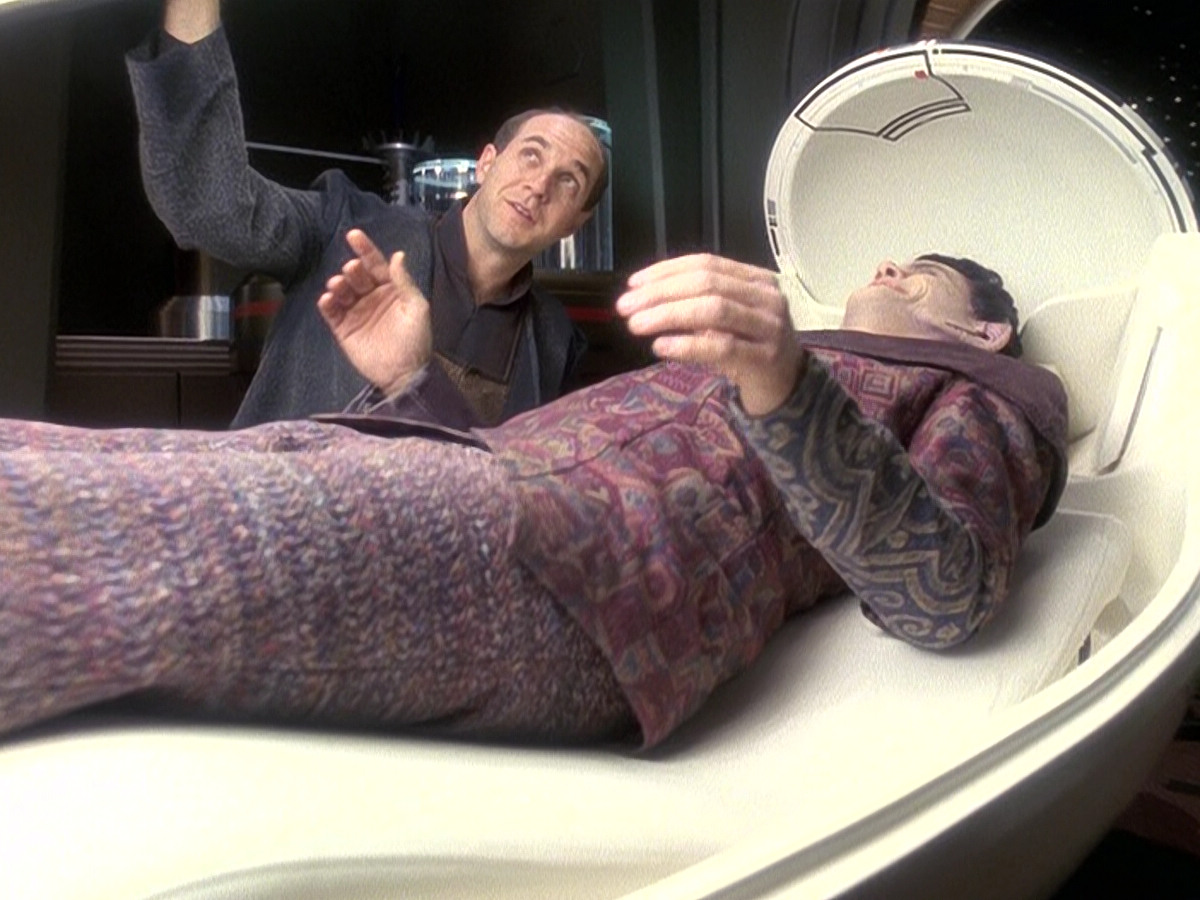 extant_StarTrek_DS9_5x25-InTheCards_03737.jpg