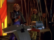 extant_StarTrek_DS9_5x25-InTheCards_01086.jpg