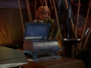 extant_StarTrek_DS9_5x25-InTheCards_01101.jpg