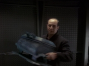 extant_StarTrek_DS9_5x25-InTheCards_01269.jpg