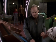 extant_StarTrek_DS9_5x25-InTheCards_01464.jpg