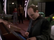 extant_StarTrek_DS9_5x25-InTheCards_01467.jpg