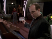 extant_StarTrek_DS9_5x25-InTheCards_01496.jpg