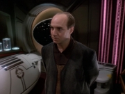 extant_StarTrek_DS9_5x25-InTheCards_01560.jpg