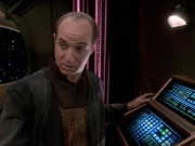 extant_StarTrek_DS9_5x25-InTheCards_01624.jpg
