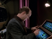 extant_StarTrek_DS9_5x25-InTheCards_01695.jpg