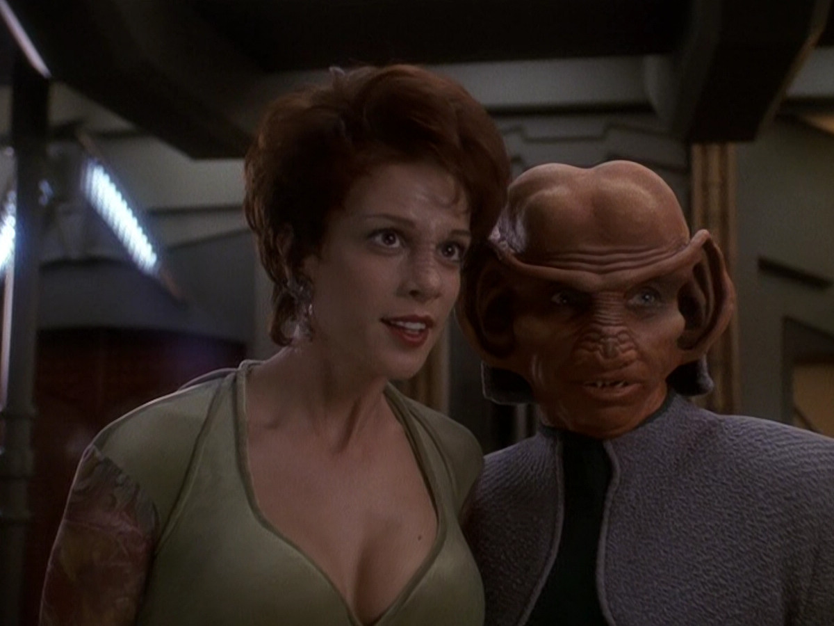 extant_StarTrek_DS9_5x26-CallToArms_00168.jpg