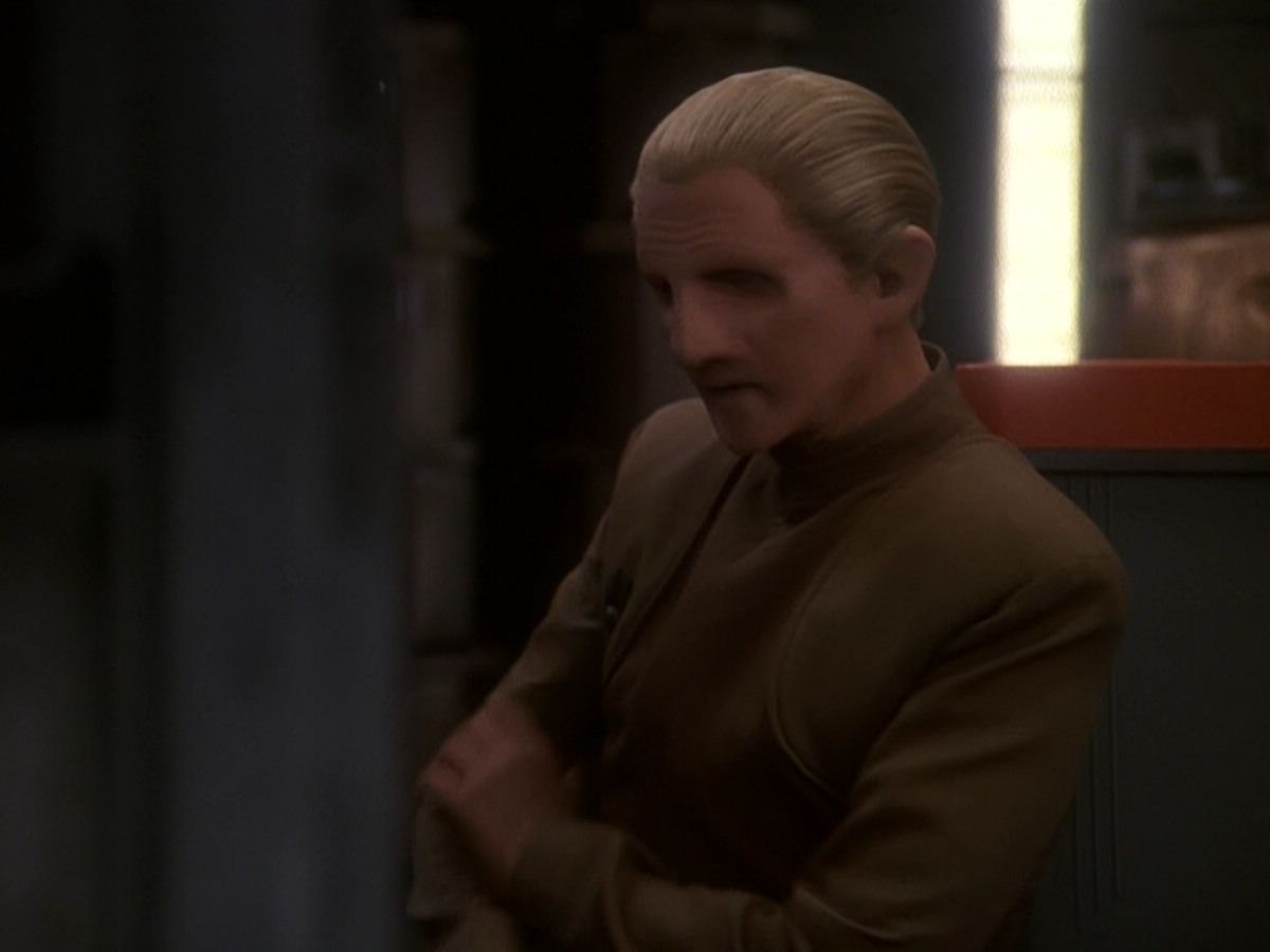 extant_StarTrek_DS9_5x26-CallToArms_00607.jpg