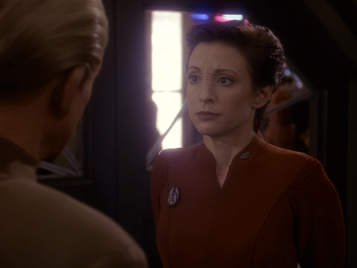 extant_StarTrek_DS9_5x26-CallToArms_01220.jpg