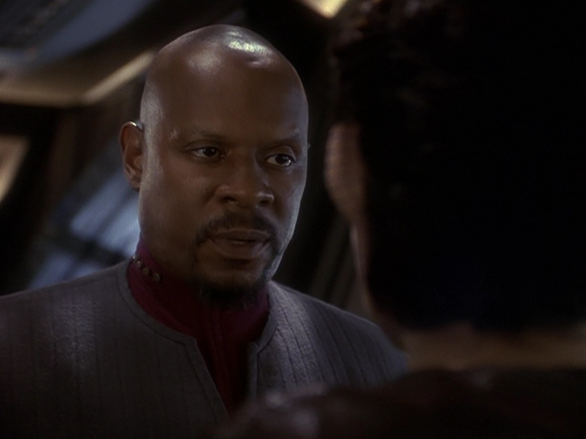 extant_StarTrek_DS9_5x26-CallToArms_01569.jpg