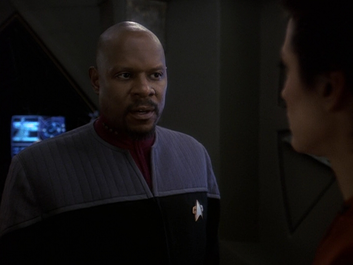 extant_StarTrek_DS9_5x26-CallToArms_01709.jpg