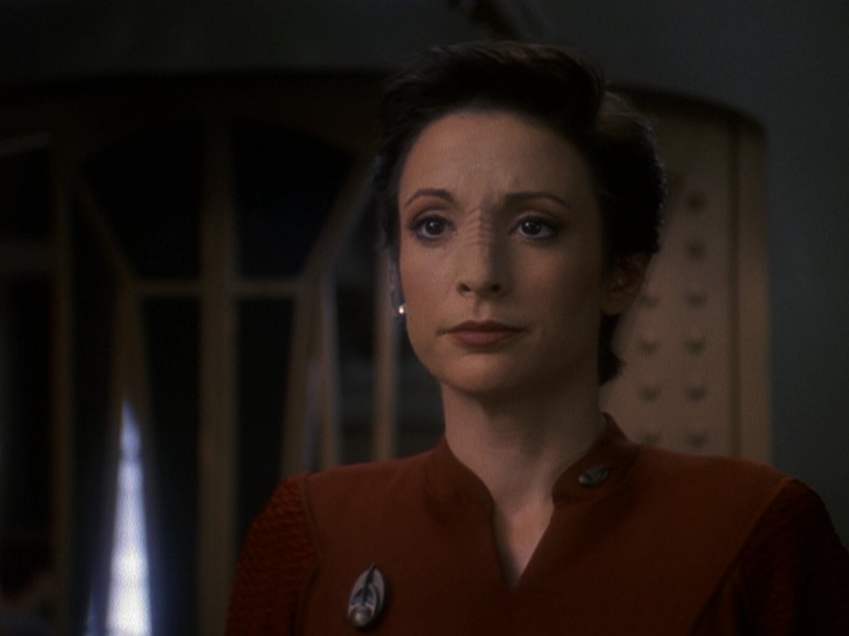 extant_StarTrek_DS9_5x26-CallToArms_01787.jpg