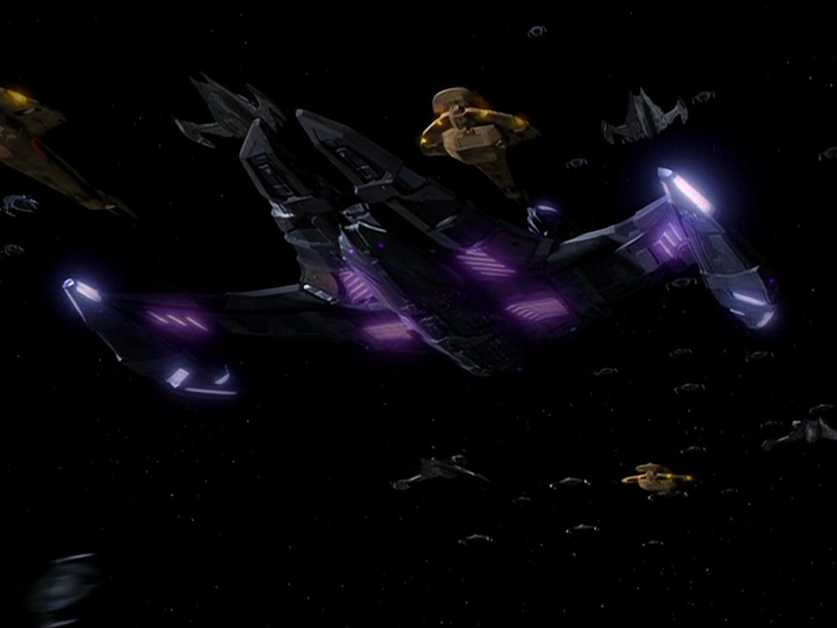 extant_StarTrek_DS9_5x26-CallToArms_02670.jpg