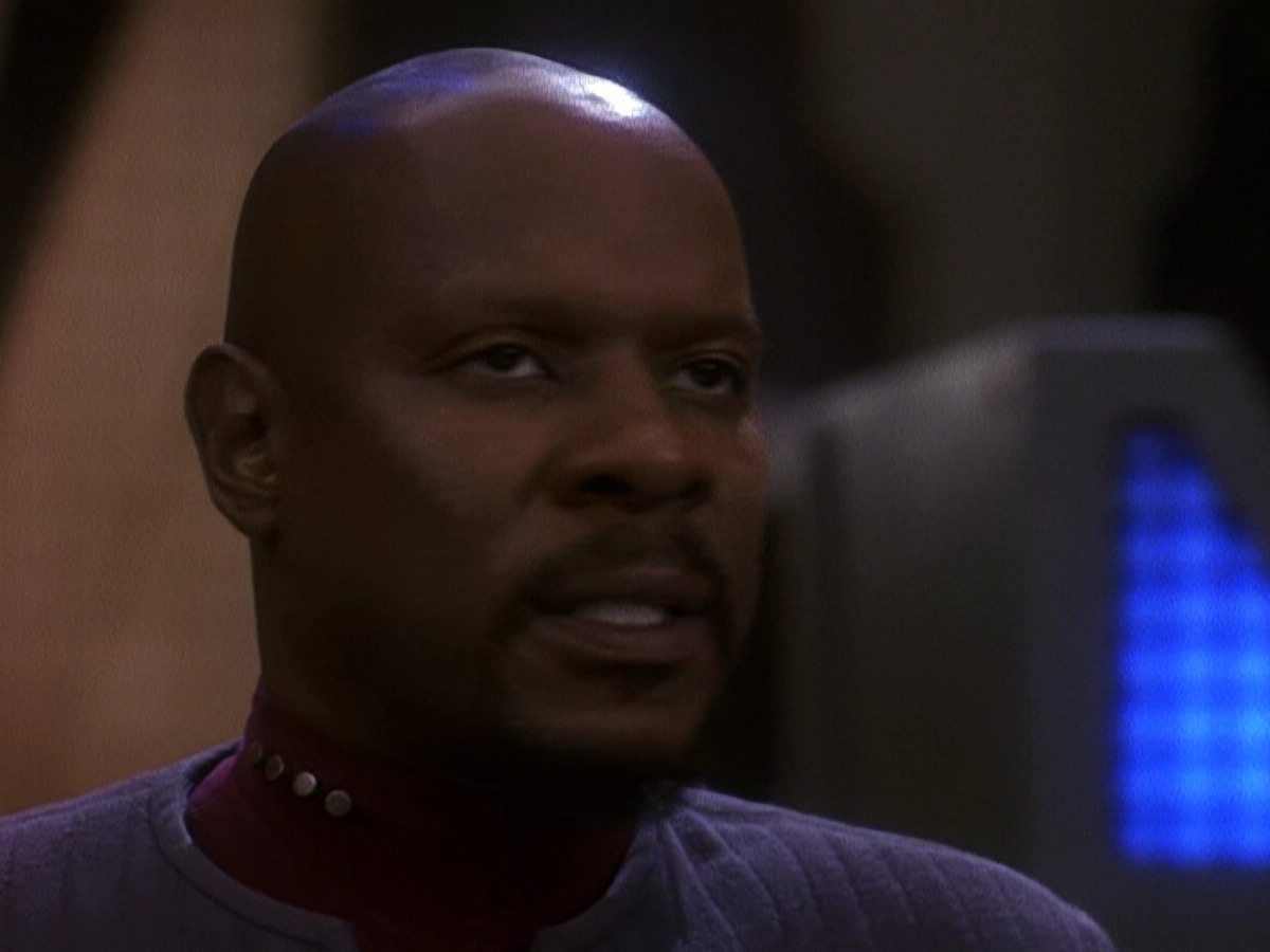 extant_StarTrek_DS9_5x26-CallToArms_02732.jpg