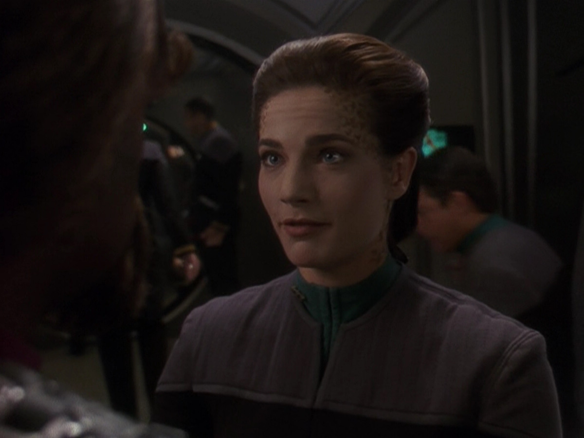 extant_StarTrek_DS9_5x26-CallToArms_03083.jpg