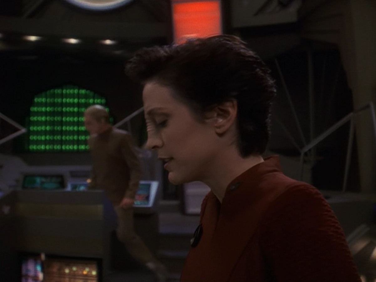 extant_StarTrek_DS9_5x26-CallToArms_03297.jpg