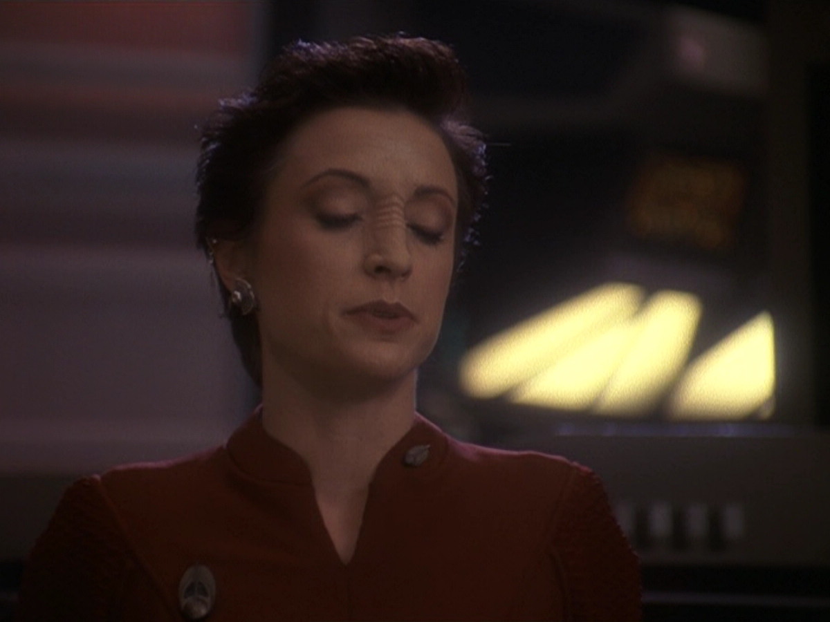 extant_StarTrek_DS9_5x26-CallToArms_03317.jpg