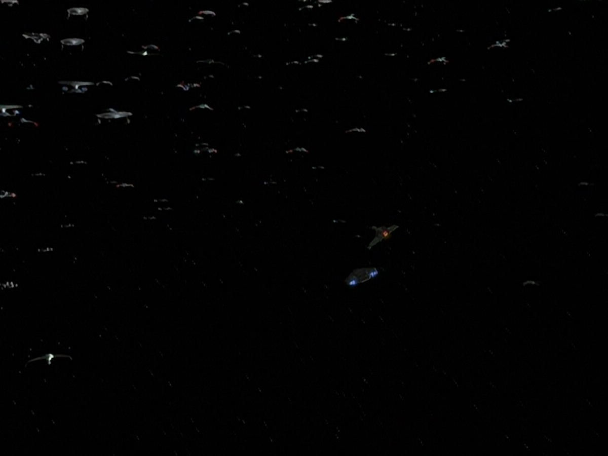 extant_StarTrek_DS9_5x26-CallToArms_03754.jpg