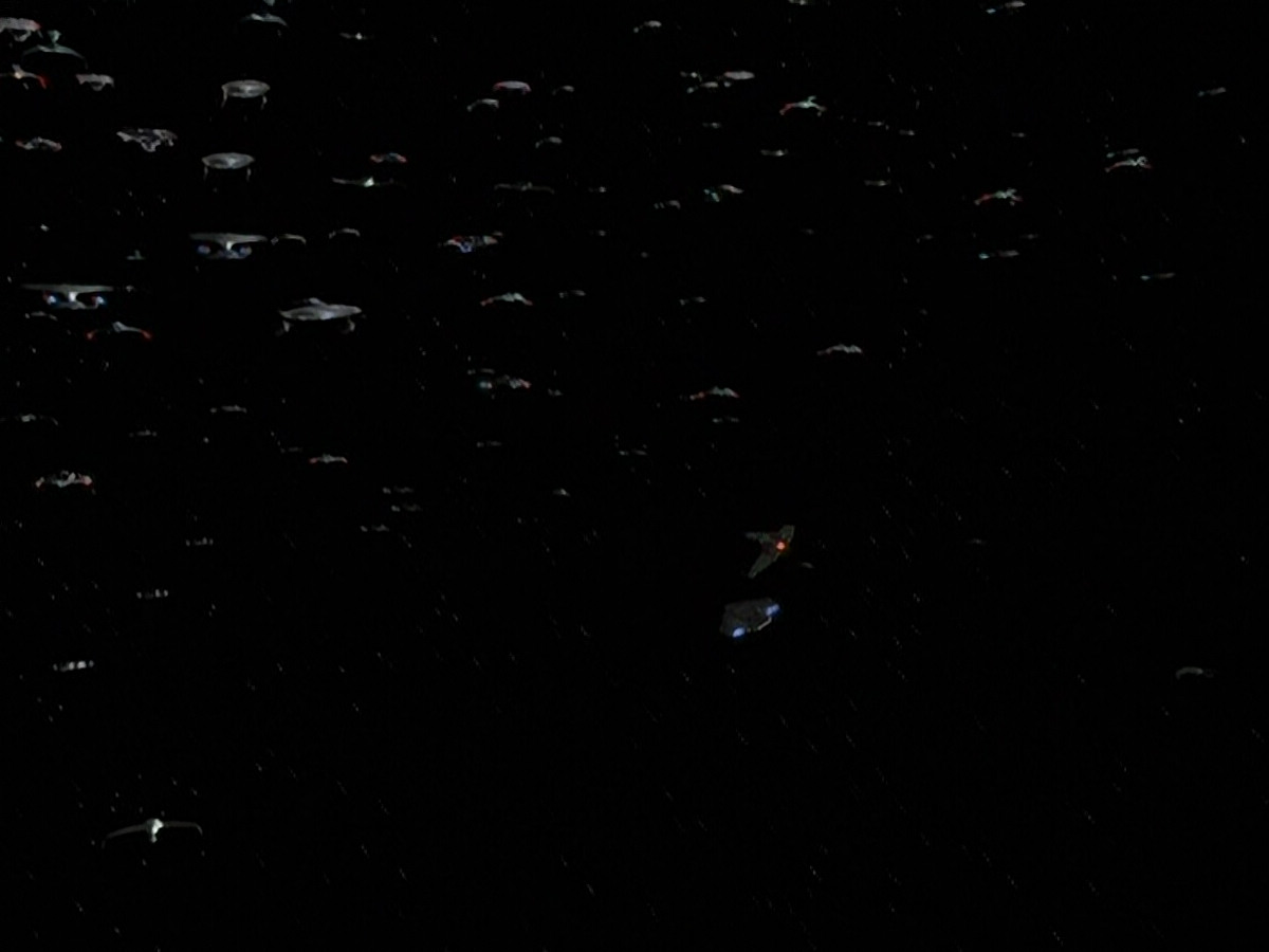 extant_StarTrek_DS9_5x26-CallToArms_03755.jpg
