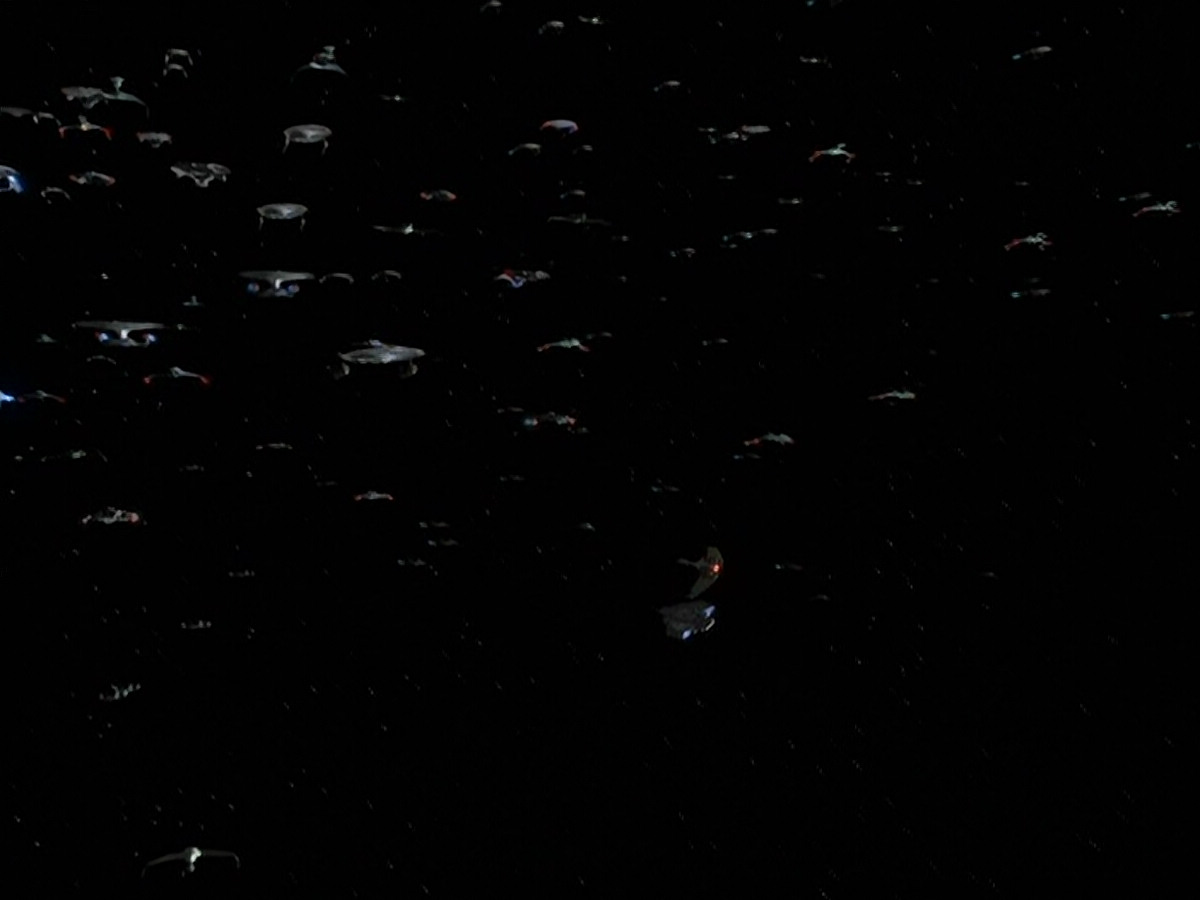 extant_StarTrek_DS9_5x26-CallToArms_03756.jpg