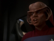 extant_StarTrek_DS9_5x26-CallToArms_00668.jpg