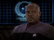 extant_StarTrek_DS9_5x26-CallToArms_00754.jpg