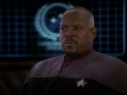 extant_StarTrek_DS9_5x26-CallToArms_00760.jpg