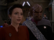 extant_StarTrek_DS9_5x26-CallToArms_01088.jpg