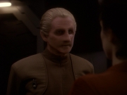 extant_StarTrek_DS9_5x26-CallToArms_01229.jpg