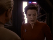 extant_StarTrek_DS9_5x26-CallToArms_01240.jpg