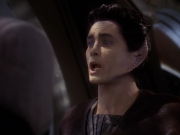 extant_StarTrek_DS9_5x26-CallToArms_01525.jpg