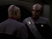 extant_StarTrek_DS9_5x26-CallToArms_01626.jpg