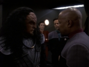 extant_StarTrek_DS9_5x26-CallToArms_01673.jpg