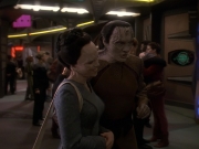 extant_StarTrek_DS9_5x26-CallToArms_01850.jpg