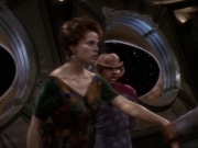 extant_StarTrek_DS9_5x26-CallToArms_02044.jpg