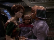 extant_StarTrek_DS9_5x26-CallToArms_02048.jpg