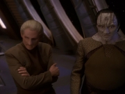 extant_StarTrek_DS9_5x26-CallToArms_02383.jpg